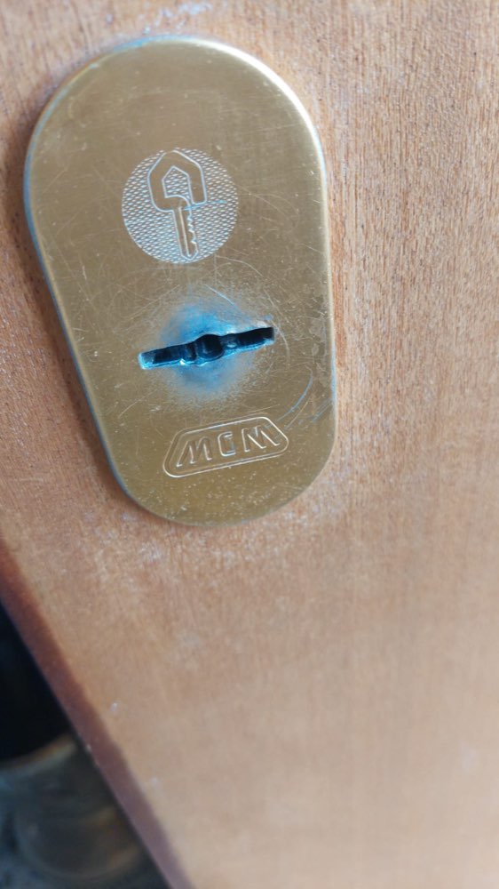 Bombín de seguridad MCM