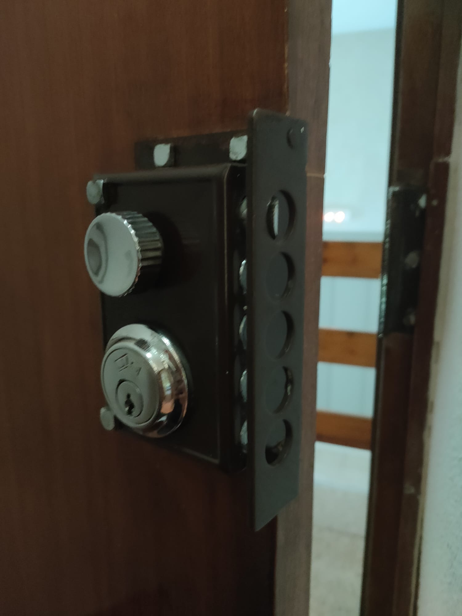 Cerradura de seguridad instalada